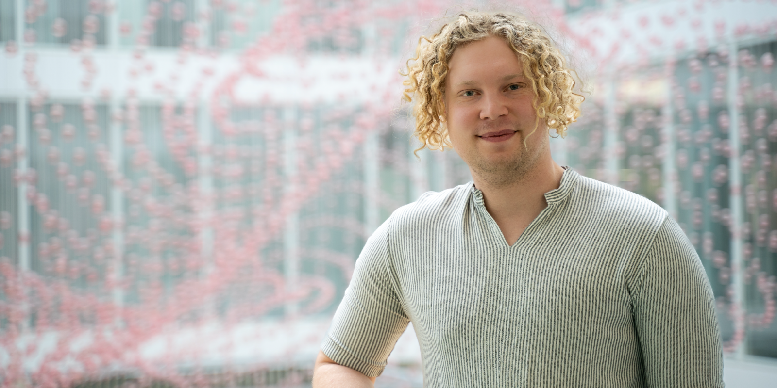 Portrait of Tim Rädsch, part of the Research Unit at DKFZ